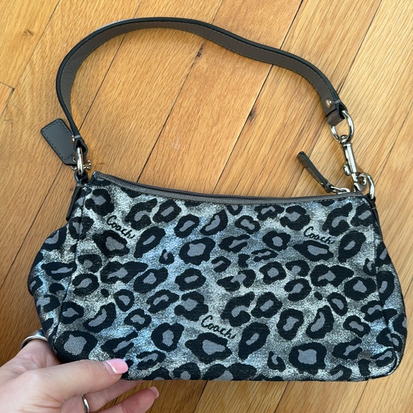 Coach Patterned Leather Trim Y2K Bag - Picture 4 of 8